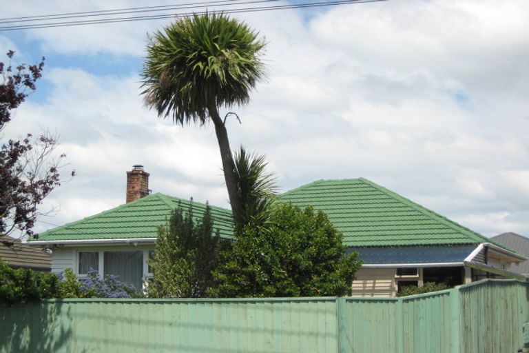 Photo of property in 24 Dunedin Street, Redwood, Christchurch, 8051