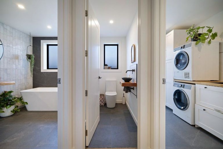 Photo of property in 9 Howden Drive, Jacks Point, 9371