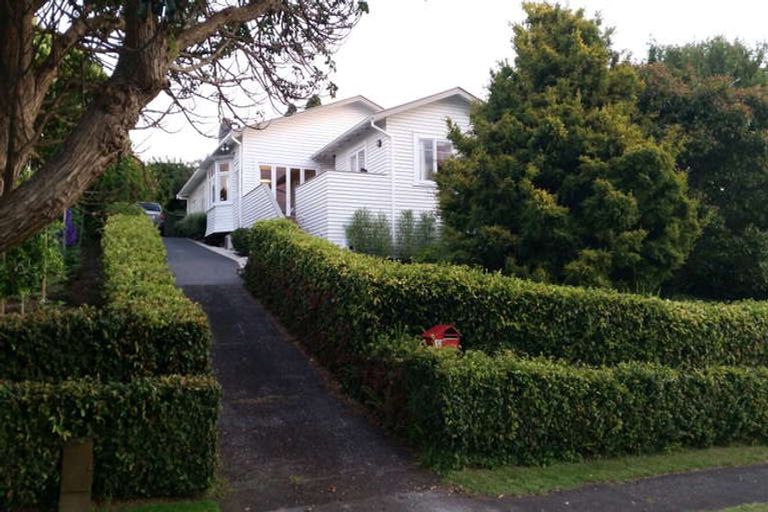 Photo of property in 13 Weston Avenue, Mount Albert, Auckland, 1025