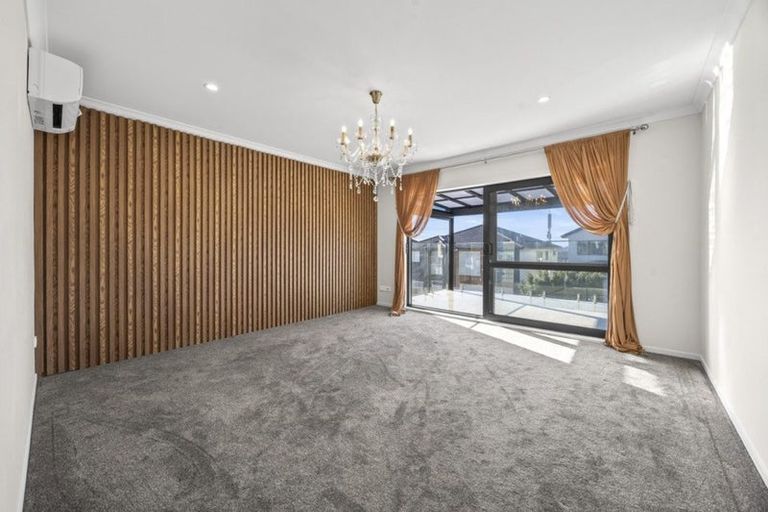 Photo of property in 16 Lime Hill Rise, Flat Bush, Auckland, 2019