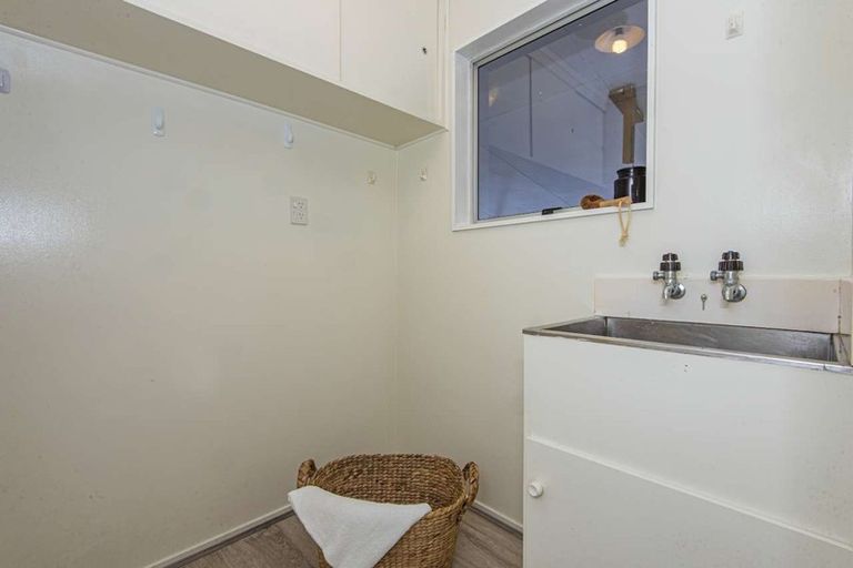 Photo of property in 6 El Viso Place, Te Kamo, Whangarei, 0112