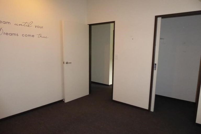 Photo of property in 14/240 The Terrace, Wellington Central, Wellington, 6011