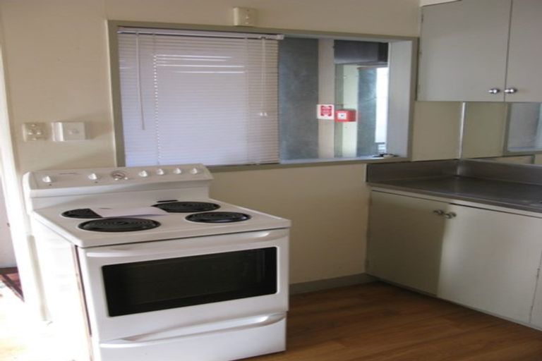Photo of property in 8/4 Kenwyn Terrace, Newtown, Wellington, 6021