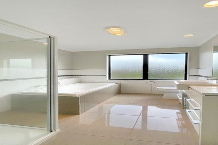 Photo of property in 51 Bluegrey Avenue, Stonefields, Auckland, 1072