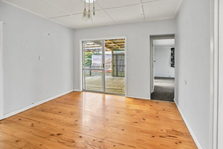 Photo of property in 24 Station Road, Paeroa, 3600