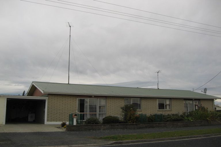 Photo of property in 15 Argyle Street, Balclutha, 9230