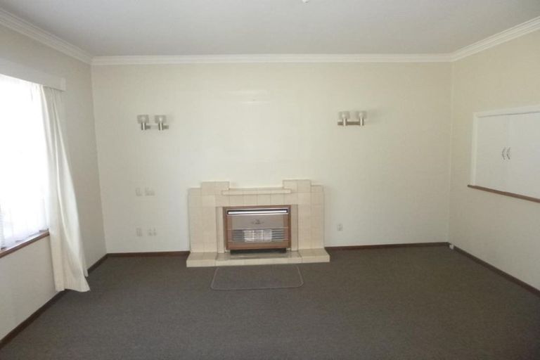 Photo of property in 212 Waiwhetu Road, Waterloo, Lower Hutt, 5011