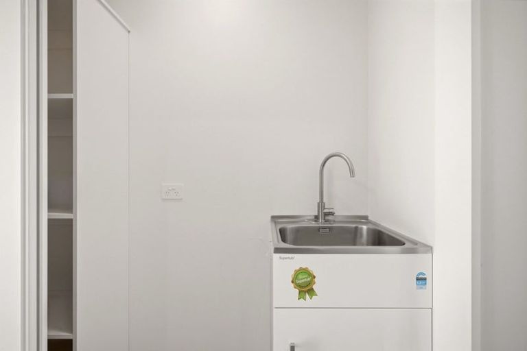 Photo of property in 2/4 Evatt Street, Bryndwr, Christchurch, 8053