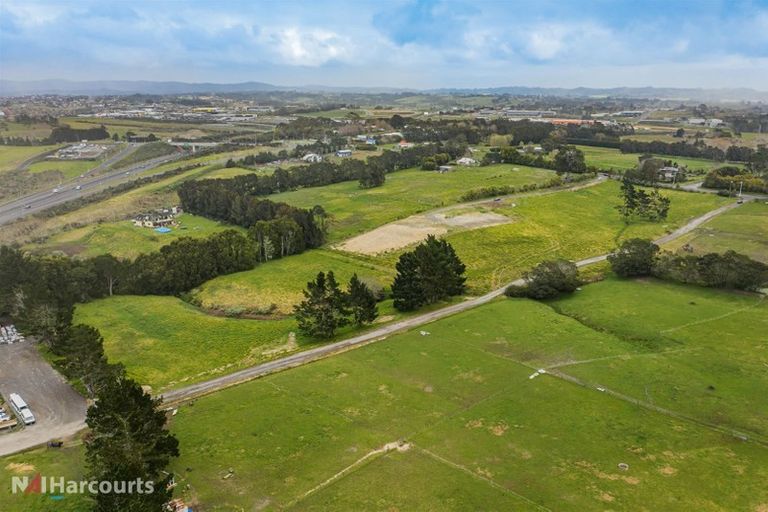Photo of property in 49 Trig Road, Whenuapai, Auckland, 0618
