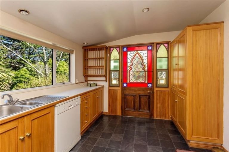 Photo of property in 113 Russell Street, Westport, 7825