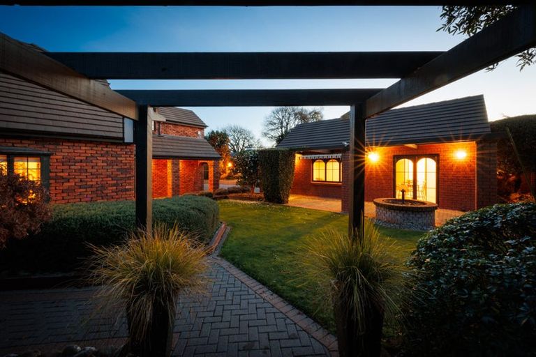 Photo of property in 52 Ihaka Street, Hokowhitu, Palmerston North, 4410