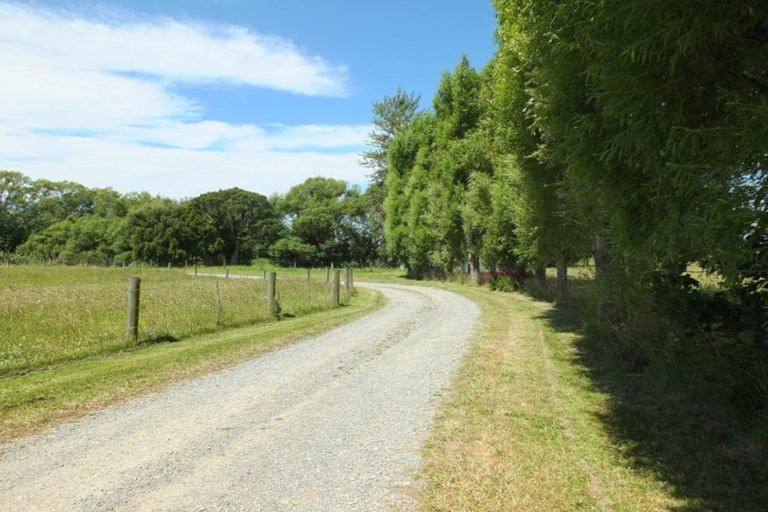 Photo of property in 30 Campbell Road, Winton, 9783