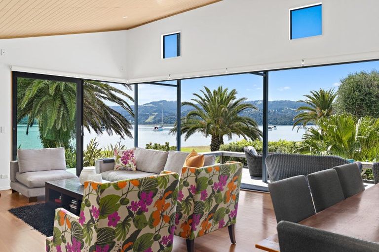 Photo of property in 177 Omaha Drive, Omaha, 0986