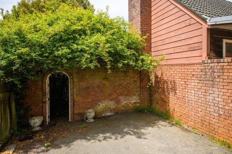 Photo of property in 18 Ranui Place, Feilding, 4702