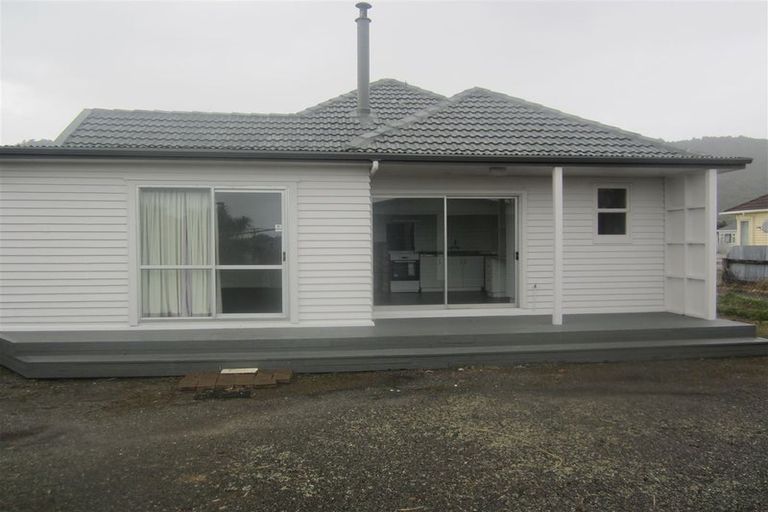 Photo of property in 32 Firth Street, Cobden, Greymouth, 7802