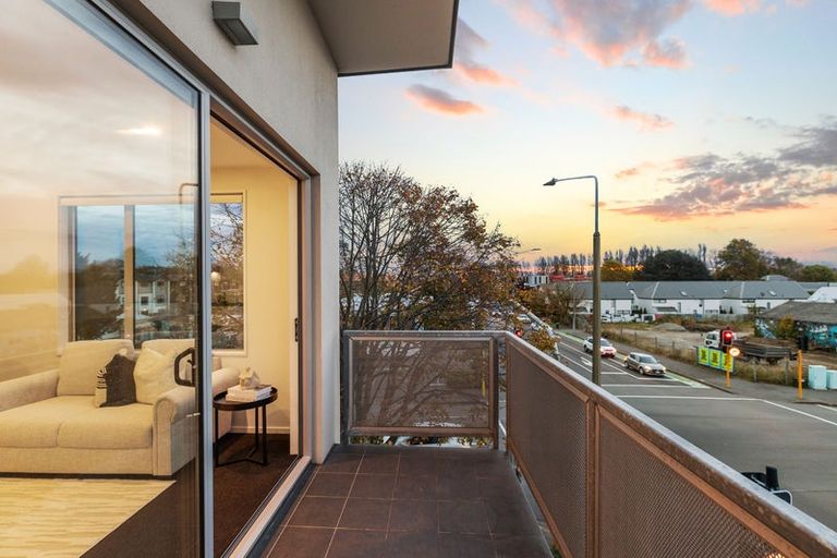 Photo of property in 7/318 Barbadoes Street, Christchurch Central, Christchurch, 8011