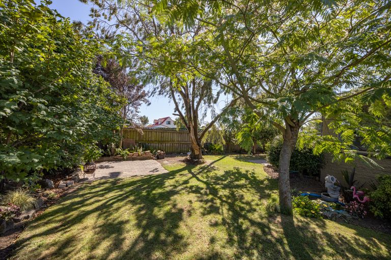 Photo of property in 24b Sarabande Avenue, Redwood, Christchurch, 8051