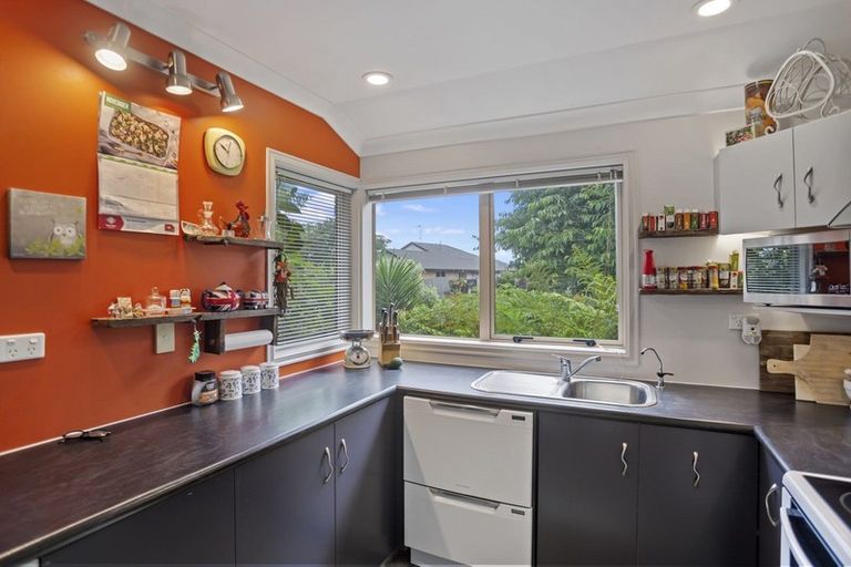 Photo of property in 1 Twickenham Close, Katikati, 3129