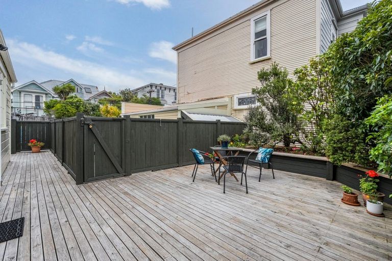 Photo of property in 256 Adelaide Road, Newtown, Wellington, 6021