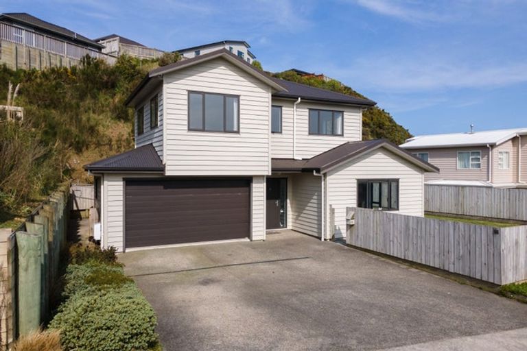 Photo of property in 36 Havana Rise, Grenada Village, Wellington, 6037