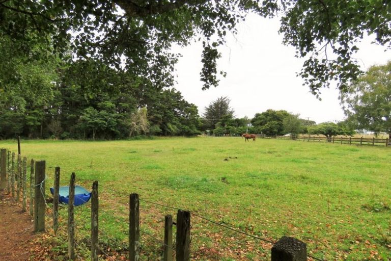 Photo of property in 194 Muhunoa Road East, Ohau, Levin, 5570