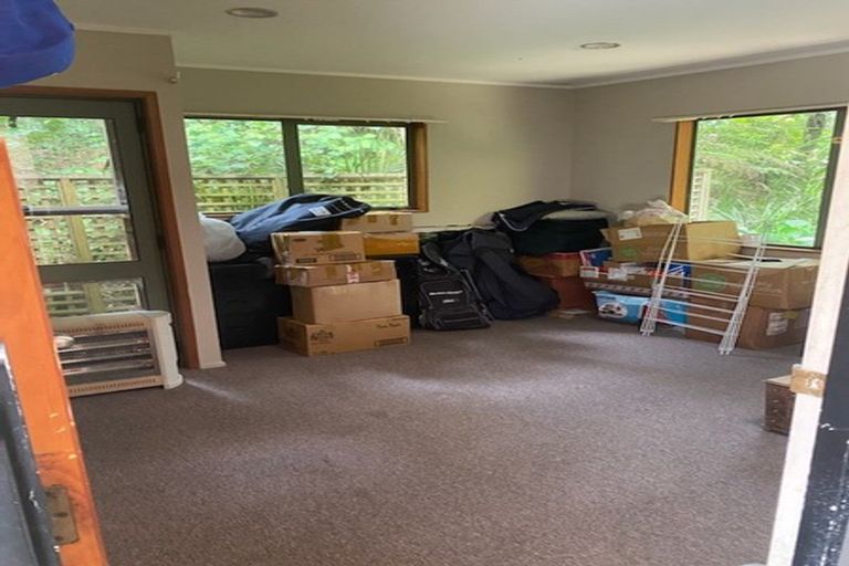 Photo of property in 65 Rimutaka Place, Titirangi, Auckland, 0604