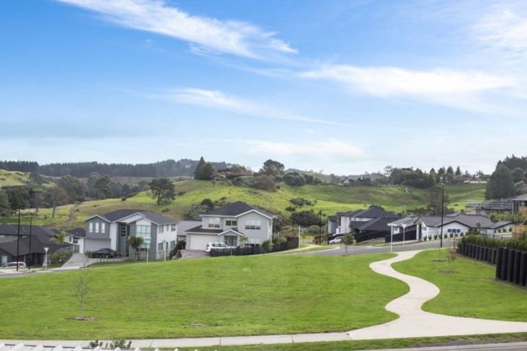 Photo of property in 59 Harvest Avenue, Orewa, 0931