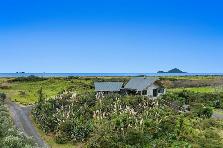 Photo of property in 880b Thornton Road, Thornton, Whakatane, 3194