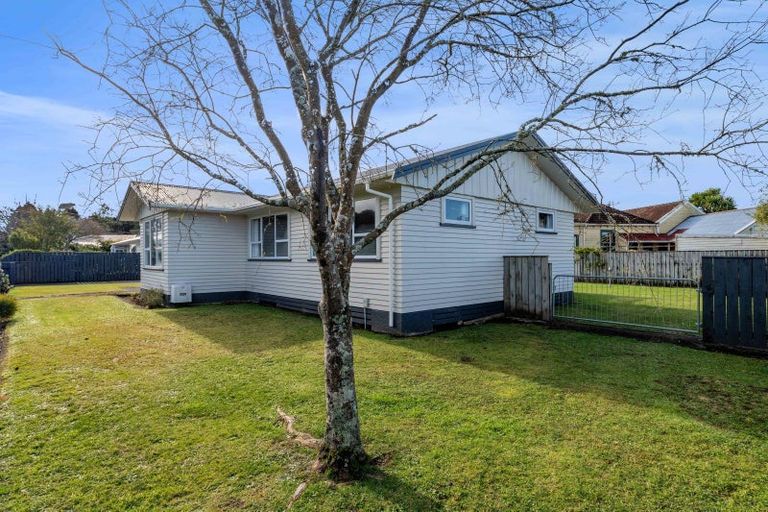 Photo of property in 86 Brecon Road, Stratford, 4332