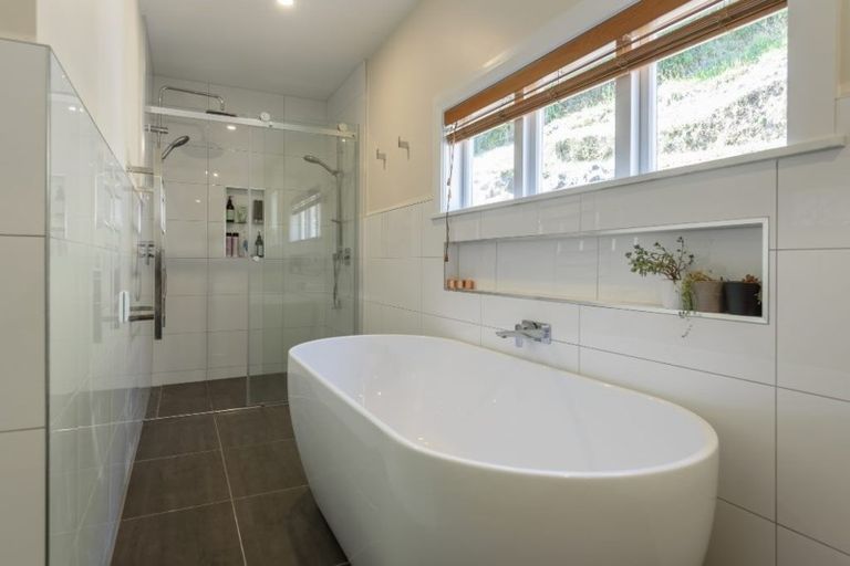 Photo of property in 144 Townsend Road, Miramar, Wellington, 6022