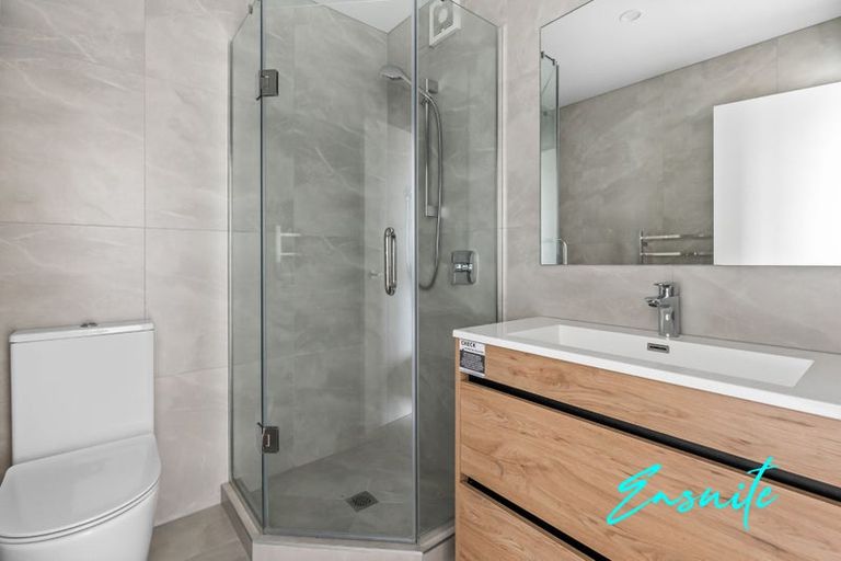 Photo of property in 4/53 Drake Street, Howick, Auckland, 2014