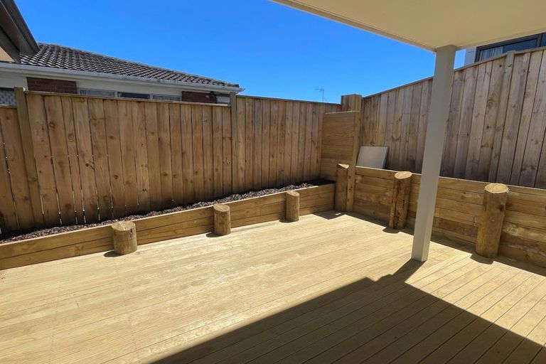 Photo of property in 6b Cairngorm Place, Highland Park, Auckland, 2010