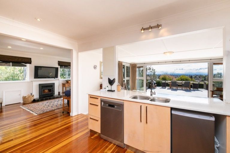 Photo of property in 59 Lucknow Road, Havelock North, 4130