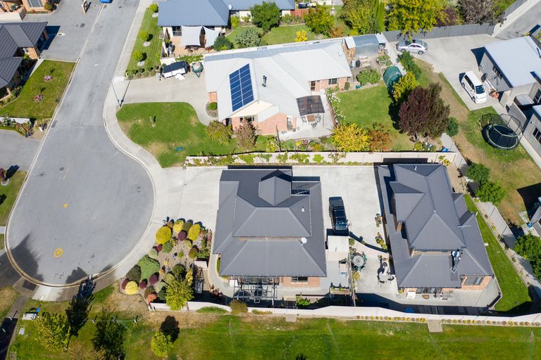 Photo of property in 11 Juniper Close, Alexandra, 9320