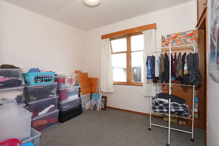 Photo of property in 9 Oriana Place, Highbury, Palmerston North, 4412