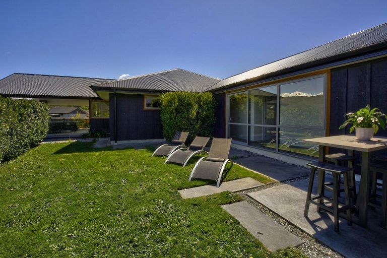 Photo of property in 6 Oxfordshire Avenue, Lower Shotover, Queenstown, 9304