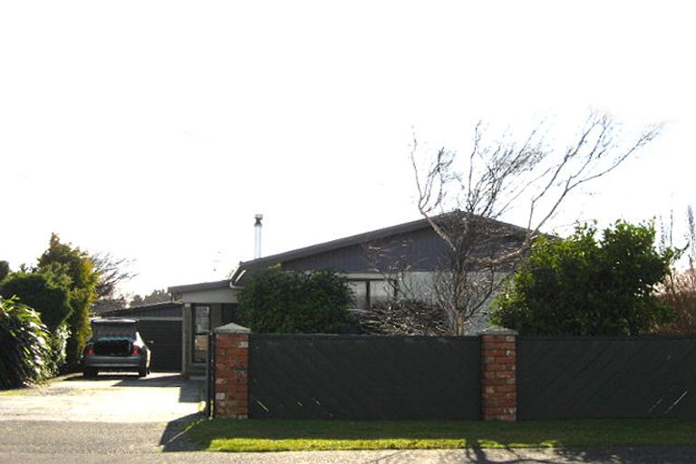 Photo of property in 58 Renfrew Street, Waikiwi, Invercargill, 9810