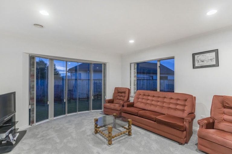 Photo of property in 27 Millennium Hill, Paraparaumu, 5032