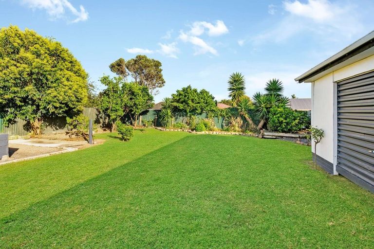 Photo of property in 37 Whittaker Street, Shannon, 4821