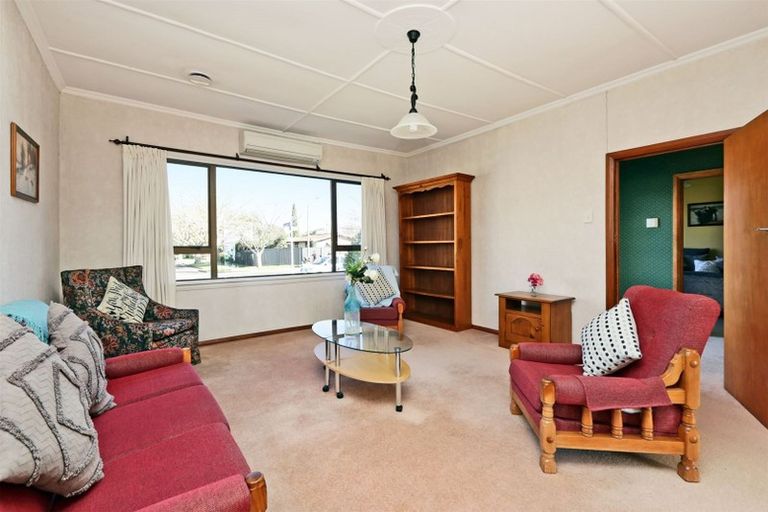 Photo of property in 2/1236 Louie Street, Parkvale, Hastings, 4122