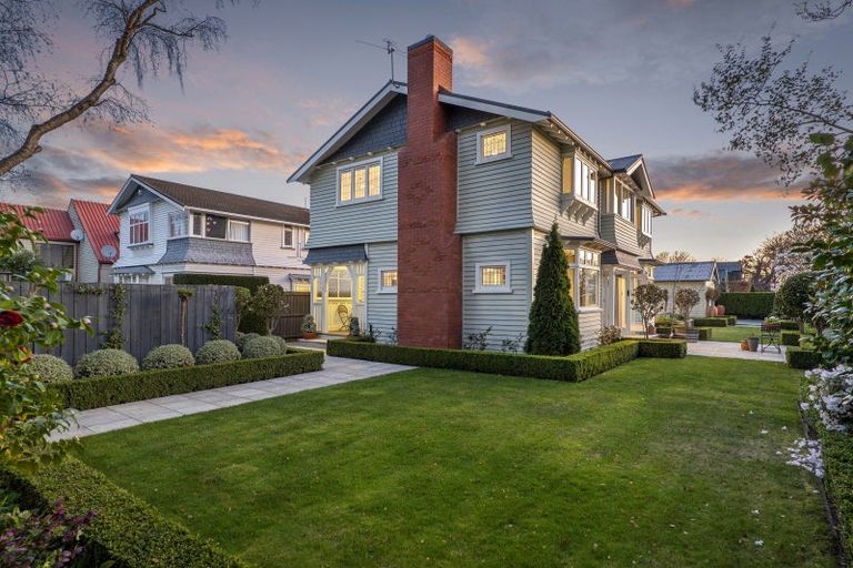 Photo of property in 93 Rossall Street, Merivale, Christchurch, 8014