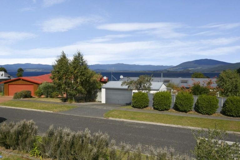 Photo of property in 1 Te Ariki Drive, Kuratau, Turangi, 3381