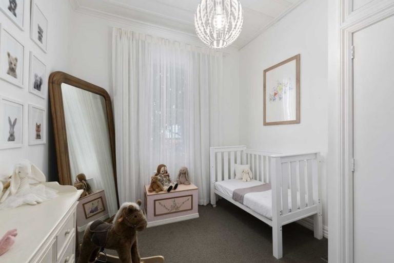 Photo of property in 1/86 Birkenhead Avenue, Birkenhead, Auckland, 0626