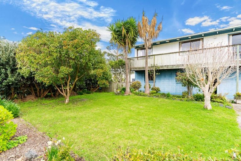 Photo of property in 22 Shoemaker Road, Waipu, 0510