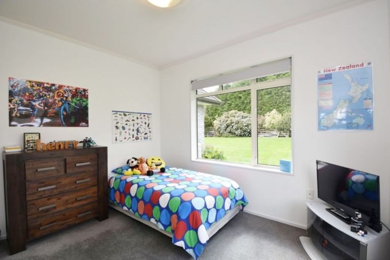 Photo of property in 107 Mason Road, Seaward Bush, Invercargill, 9871