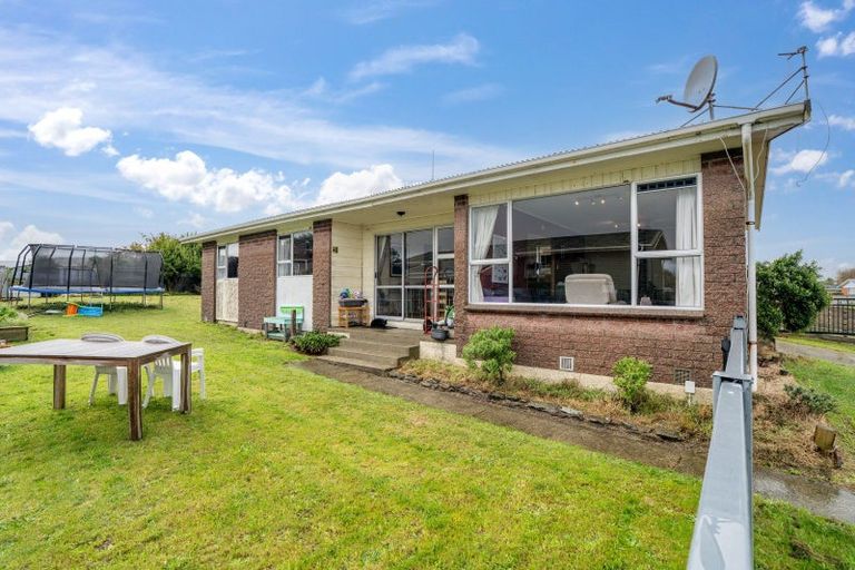 Photo of property in 73 Dunbeath Crescent, Kew, Invercargill, 9812
