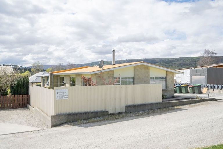 Photo of property in 24 Scotland Street, Roxburgh, 9500