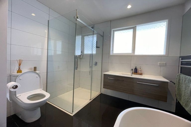 Photo of property in 19 Cherry Road, Bucklands Beach, Auckland, 2014