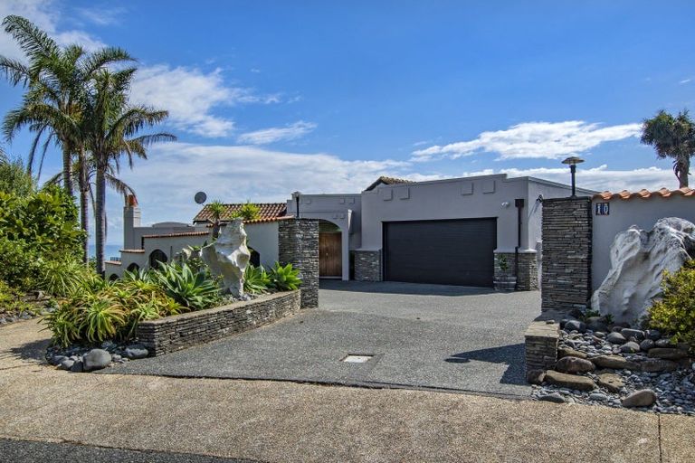 Photo of property in 10 Breadalbane Place, Langs Beach, Waipu, 0582