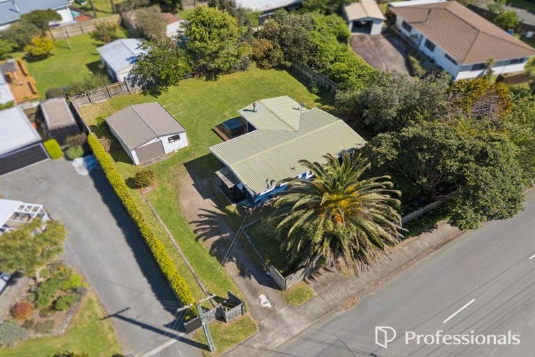 Photo of property in 3 Weggery Drive, Waikanae Beach, Waikanae, 5036